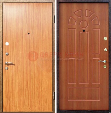 Светлая железная дверь с ламинатом МДФ внутри ДЛ-15 в Лобне