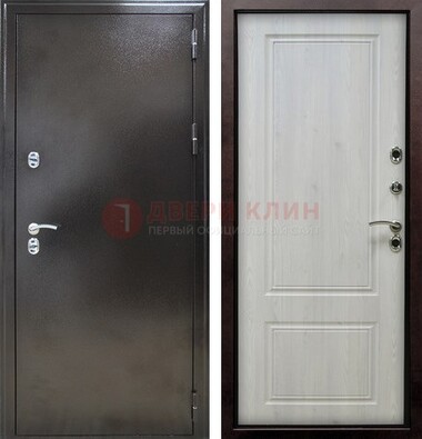 Коричневая железная дверь с МДФ ДМ-170 в Звенигороде