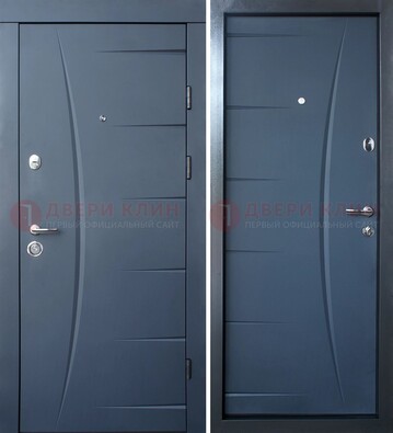 Серая входная дверь с фигурной фрезеровкой МДФ ДМ-213 в Звенигороде