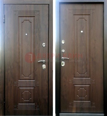 Коричневая металлическая дверь с МДФ ДМ-32 на дачу в Звенигороде