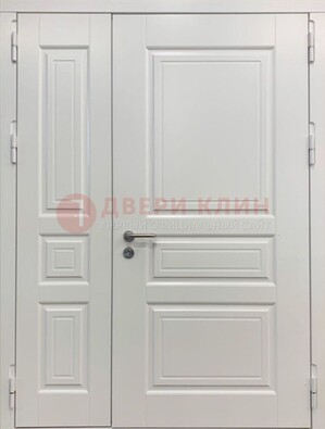Полуторная светлая металлическая дверь с МДФ ДМ-336 в Звенигороде