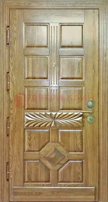Светлая стальная дверь с массивом дуба и узором ДМД-63 в Звенигороде