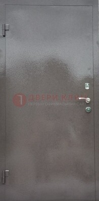 Серая входная дверь с нитроэмалью ДН-3 в Звенигороде