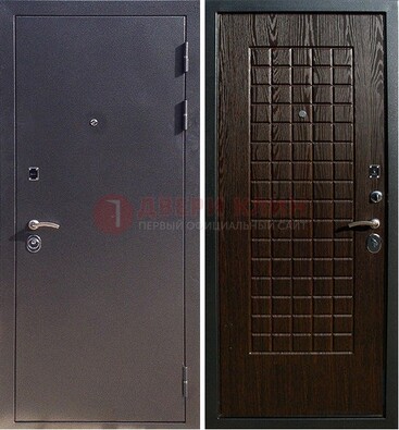 Серая металлическая дверь с порошковым напылением ДП-153 в Звенигороде