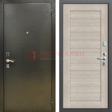 Стальная темно-серая дверь с порошковой отделкой и МДФ панелью ДП-278 в Звенигороде