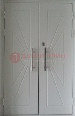 Парадная двухстворчатая дверь с фрезерованным МДФ ДПР-14 в Звенигороде
