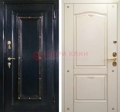 Парадная дверь с золотистым декором ДПР-3 в квартиру в Звенигороде