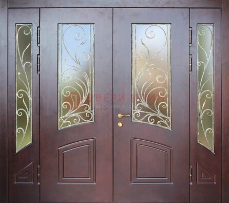 Парадная дверь ДПР-58 с остеклением в Звенигороде