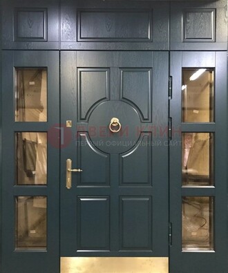 Стальная парадная дверь ДПР-64 со стеклопакетом в Звенигороде