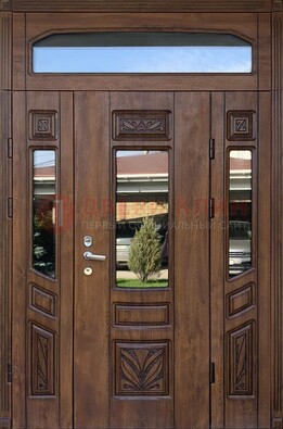 Парадная стальная дверь Винорит со стеклом и резьбой ДПР-97 в Звенигороде