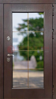 Коричневая стальная дверь со стеклом ДС-19 в Звенигороде