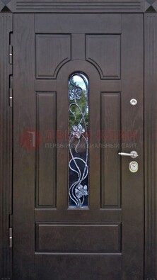 Металлическая дверь со стеклом и ковкой в цвете венге ДСК-142 в Звенигороде