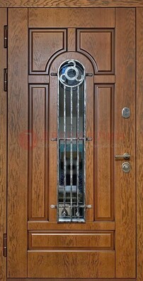 Коричневая стальная дверь со стеклом и ковкой для кирпичного дома ДСК-146 в Челябинске
