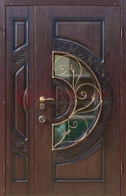 Полуторная железная дверь Винорит в классическом стиле ДСК-272 в Звенигороде