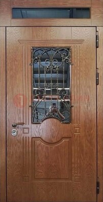 Металлическая входная дверь со стеклом и ковкой для дома ДСК-96 в Звенигороде