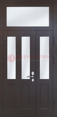 Черная тамбурная дверь со стеклянными вставками ДТМ-38 в Звенигороде