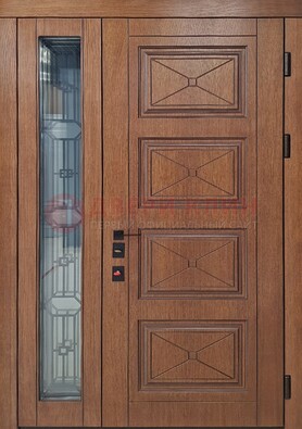 Современная полуторная стальная дверь Винорит со стеклом и ковкой ПЛ-27 в Звенигороде